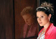 ARD STURM DER LIEBE FOLGE 1631, am Freitag (19.10.12) um 15:10 Uhr im ERSTEN. Pfarrer Martin (David Paryla, l.) gesteht Kira (Mareike Lindenmeyer, r.), dass sie die Liebe seines Lebens ist. ARD STURM DER LIEBE FOLGE 1631, am Freitag (19.10.12) um 15:10 Uhr im ERSTEN. Pfarrer Martin (David Paryla, l.) gesteht Kira (Mareike Lindenmeyer, r.), dass sie die Liebe seines Lebens ist.