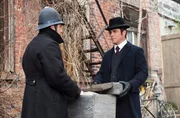 Constable George Crabtree (Jonny Harris, l.), Detective William Murdoch (Yannick Bisson, r.)