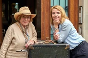 Annette Kramer (Annette Frier) hat die Führung im Hotel Heidelberg von ihrer Mutter Hermine Kramer (Hannelore Hoger) übernommen Annette Kramer (Annette Frier) hat die Führung im Hotel Heidelberg von ihrer Mutter Hermine Kramer (Hannelore Hoger) übernommen