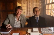 Charlie Miller (Sam Spruell, l.), Douglas Baxter (Joshua McGuire, r.)