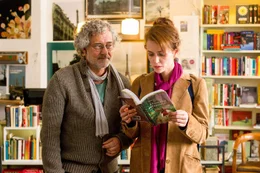 Monsieur Chagall (Rolf Kanies), Aurelie Bredin (Melika Foroutan),