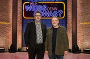 Treten bei "Wer weiß denn sowas?" als Kandidaten an: Der Comedian Paul Panzer (l.) und der Komiker und Musiker, Jürgen von der Lippe (r.). Treten bei "Wer weiß denn sowas?" als Kandidaten an: Der Comedian Paul Panzer (l.) und der Komiker und Musiker, Jürgen von der Lippe (r.).