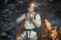 Trevor Anderson (Brendan Fraser)  Die Verwendung des sendungsbezogenen Materials ist nur mit dem Hinweis und Verlinkung auf RTL+ gestattet.