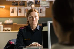 Martina Schober (Jutta Fastian).