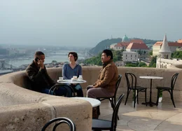 L-R: Henry Brogan / Junior (Will Smith), Danny Zkarweski (Mary Elizabeth Winstead), Baron (Benedict Wong).