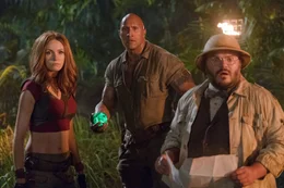 L-R: Marttha (Karen Gillan), Spencer (Dwayne Johnson) und Bethany (Jack Black)
