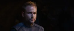 Sheperd (Max Riemelt)
