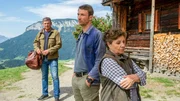 Der Bergdoktor Staffel 16 Spiel mit dem Feuer – Teil 2 Zwei Männer und eine Frau: Hans Sigl als Bergdoktor Dr. Martin Gruber, Heiko Ruprecht als Hans Gruber, Monika Baumgartner als Lisbeth Gruber Der Bergdoktor Staffel 16 Spiel mit dem Feuer – Teil 2 Zwei Männer und eine Frau: Hans Sigl als Bergdoktor Dr. Martin Gruber, Heiko Ruprecht als Hans Gruber, Monika Baumgartner als Lisbeth Gruber