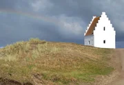 Leuchtendes Dänemark - Kirche bei Skagen. Leuchtendes Dänemark - Kirche bei Skagen.