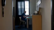 Der Haftraum von Jan in der Sicherungsverwahrung in der JVA Offenburg. Weil die Insassen dieser Abteilung ihre Strafe bereits abgesessen haben, aber trotzdem auf unbestimmte Zeit eingesperrt bleiben, sind die Hafträume hier etwas größer als im üblichen Vollzug. Der Haftraum von Jan in der Sicherungsverwahrung in der JVA Offenburg. Weil die Insassen dieser Abteilung ihre Strafe bereits abgesessen haben, aber trotzdem auf unbestimmte Zeit eingesperrt bleiben, sind die Hafträume hier etwas größer als im üblichen Vollzug.