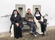 SRF bi de L&uuml;t  Wunderland - Zugerland ZG Staffel 6, Episode 4 Nik bei den Zisterzienserinnen im Kloster Frauenthal, Cham