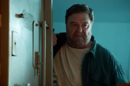 Spielt Howard (John Goodman) ein falsches Spiel oder versucht er tats&auml;chlich, sich und den anderen beiden das Leben zu retten?