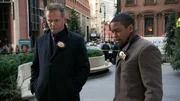 Ermitteln in einem neuen Fall: Captain Gregson (Aidan Quinn, l.) und Bell (Jon Michaell Hill, r.) ... Ermitteln in einem neuen Fall: Captain Gregson (Aidan Quinn, l.) und Bell (Jon Michaell Hill, r.) ...