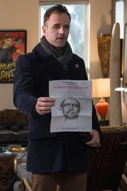 Auf der Jagd nach einem Killer: Holmes (Jonny Lee Miller) ... Auf der Jagd nach einem Killer: Holmes (Jonny Lee Miller) ...