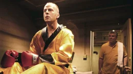 Boxer Butch Coolidge (Bruce Willis, li.)