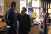 (v.l.): John Stafford (David Sutcliffe), Dr. Cal Lightman (Tim Roth) und Dr. Gillian Foster (Kelli Williams)