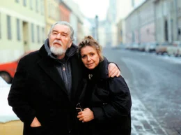 Bernhard Wicki mit seiner Frau, der Schauspielerin Elisabeth Wicki-Endriss.