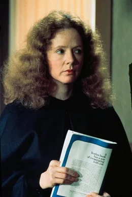 Margaret White (Piper Laurie)