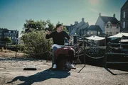 Tim M&auml;lzer in Edinburgh, Schottland.