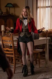 Sara Lance (Caity Lotz)