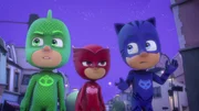 L-R: Gekko (voiced by Kyle Breitkopf), Owlette (voiced by Addison Holley), Catboy (voiced by Jacob Ewaniuk)