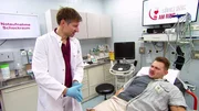 Ein Mann klettert in das Zimmer einer Patientin und st&uuml;rzt dabei. Was waren seine Absichten?