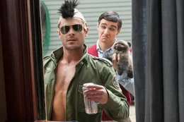 Da seine Nachbarn eine seiner ausschweifenden Partys von der Polizei haben beenden lassen, sinnt Verbindungspr&auml;sident Teddy (Zac Efron) nach Rache und denkt sich einen Streich nach dem anderen aus, um seine Nachbarn gemeinsam mit seinem Verbindungsbruder Pete (Dave Franco) in den Wahnsinn zu treiben.