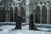 Margaret Plantagenet (Rebecca Benson, l.); Elizabeth of York (Jodie Comer, r.)