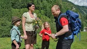 Harry Prünster im Nationalpark Hohe Tauern bei Familie Holzer von der Senningeralm. Harry Prünster im Nationalpark Hohe Tauern bei Familie Holzer von der Senningeralm.
