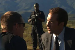 L-R: Jack Valentine (Ethan Hawke) und Yuri Orlov (Nicolas Cage)