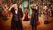 Der Doctor (Matt Smith), Merry - The Queen of Years (Emilia Jones) und Clara (Jenna-Louise Coleman)