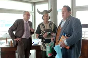 (v.li.): Dietrich Mattausch (Friedemann Stein), Max Volkert Martens (G&uuml;nther Lesche), Ottfried Fischer (Gottfried Engel).
