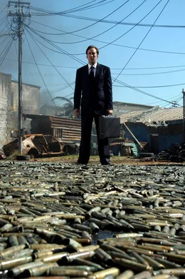 Yuri Orlov (Nicolas Cage)