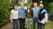 Arit(r.) und die Rich-Br&uuml;der helfen dabei, f&uuml;r eine Familie aus St. Albans einen unterhaltsamen und zugleich praktischen Garten zu gestalten.