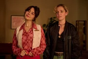 Ohne Millie (Tamara Romera Ginés, l.) und Adriana (Stella Goritzki, r.) würde im Prinzenhof gar nichts laufen. Ohne Millie (Tamara Romera Ginés, l.) und Adriana (Stella Goritzki, r.) würde im Prinzenhof gar nichts laufen.