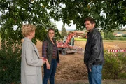 Streit um arch&auml;ologische Ausgrabung: Martina Seiffert (Astrid M. F&uuml;nderich, l.) und Jo Stoll (Peter Ketnath) ermitteln im Fall einer ermordeten Mitarbeiterin des Denkmalamtes. Dieser f&uuml;hrt sie auf den Bauernhof von Luisa Gauss (Gitta Witzel), auf dem beim Bau einer Biogasanlage keltische Funde zum Vorschein gekommen sind. Wollte die B&auml;uerin mit dem Mord einen Baustopp verhindern?