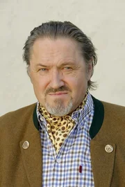 Michael Brandner. Michael Brandner.