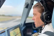 Lufthansa-Kapitän Sebastian Sandstede kurz vor dem Start. Lufthansa-Kapitän Sebastian Sandstede kurz vor dem Start.