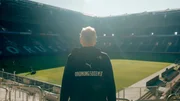 Hans-Jürgen Josten steht an einem Heimspieltag im Borussia-Park. Hans-Jürgen Josten steht an einem Heimspieltag im Borussia-Park.
