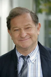 Anton Rattinger (Josef Rabl).