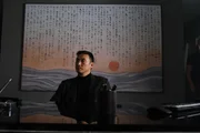 Riku Sato (Takehiro Hira) hat Johanson seine Unterstützung zugesagt. Riku Sato (Takehiro Hira) hat Johanson seine Unterstützung zugesagt.