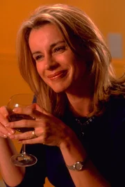 Hat die attraktive Monica Waters (Maria Del Mar) wirklich etwas mit dem Mord an dem Anwalt Lou Pratt und seiner Assistentin zu tun?