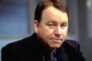Dr. Richard Manning (John Ritter) Dr. Richard Manning (John Ritter)