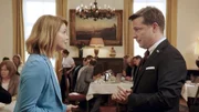 Annette (Annette Frier) gibt dem Hotelgast Kai Kressin (Florian Panzner,re.) und seinen Anwaltskollegen deutlich zu verstehen, dass sie als G&auml;ste im Hotel Heidelberg nicht l&auml;nger erw&uuml;nscht sind.
