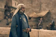 Corlys Velaryon (Steve Toussaint) Corlys Velaryon (Steve Toussaint)