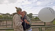 Das eigentliche Highlight wartet aber bei den Elefanten. Denn da macht Nana ihrer Liebsten einen (zweiten) Heiratsantrag?