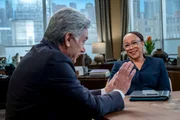 (l-r) Gene Weygandt als Vernon Welles, Epatha Merkerson als Sharon Goodwin. (l-r) Gene Weygandt als Vernon Welles, Epatha Merkerson als Sharon Goodwin.