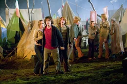 L-R: Emma Watson (Hermione Granger), Daniel Radcliffe (Harry Potter), Rupert Grint (Ron Weasley).