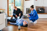Die Todesursache ist nicht nur f&uuml;r die neue Pathologin Ela Atay offensichtlich, sondern auch f&uuml;r Polizeihauptmeister Mohr: Das Opfer, Bernd Schuster, wurde durch einen Pfeil get&ouml;tet.