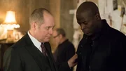 L-R: Raymond 'Red' Reddington (James Spader) und Dembe (Hisham Tawfiq) L-R: Raymond 'Red' Reddington (James Spader) und Dembe (Hisham Tawfiq)